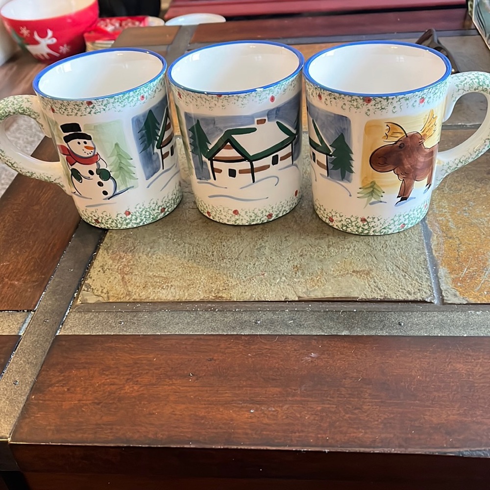 Linens and things winter scene heavy mugs new